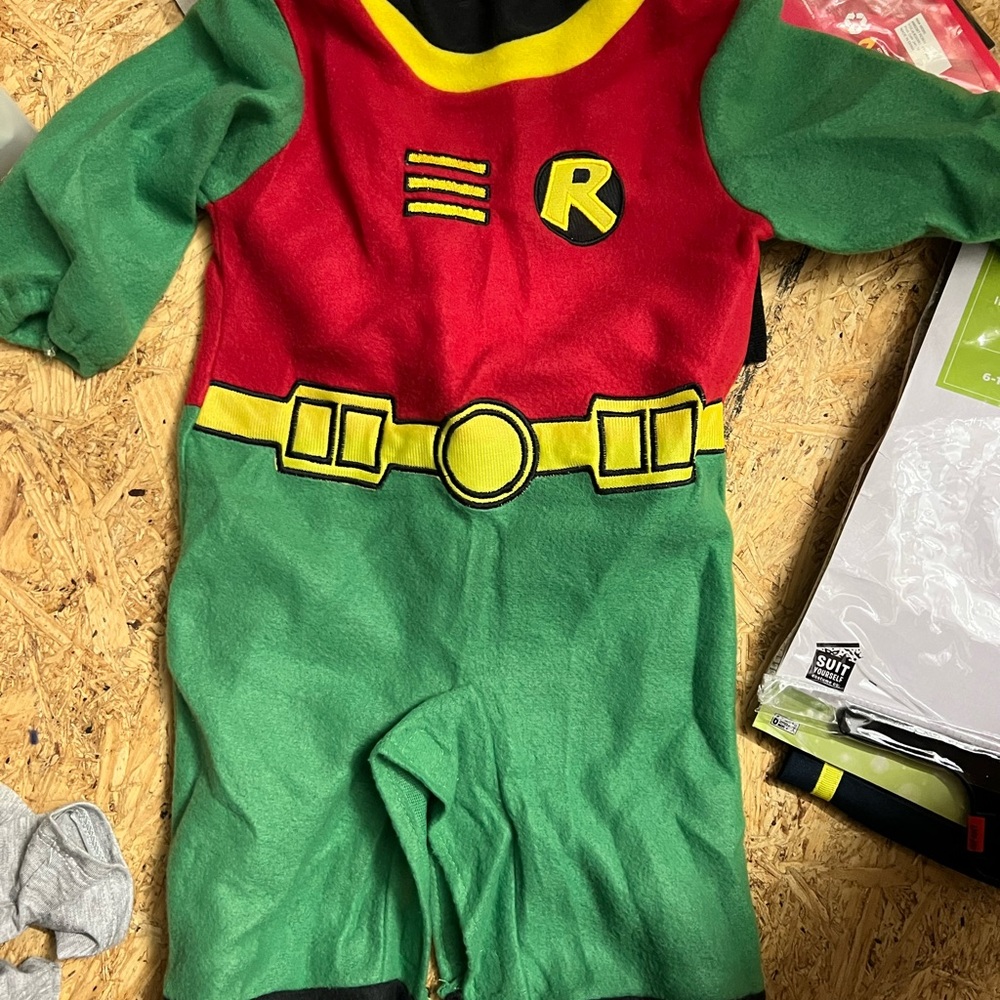 Robin costume 6-12 months
